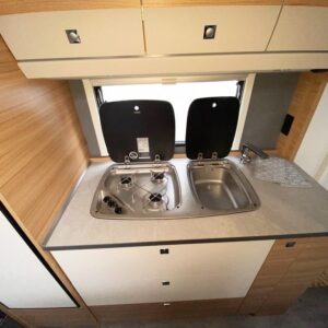 Caravane Dethleffs Camper 650 – Image 11