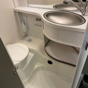 Caravane Dethleffs 415 QL C'Go – Image 9