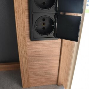 Caravane Dethleffs Camper 460 EL – Image 3