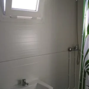 Conteneur résidentiel social de 12m2 avec salle de bain et cuisine 5x2,5m – Image 5