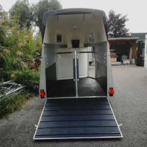 Remorque pour chevaux 2 places HUMBAUR – Image 12