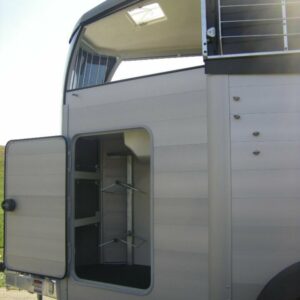 Van 2 places Ifor Williams HBX 511 – Image 13