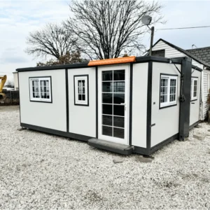 Tiny Home 15 pieds x 20 pieds, Maison préconstruite extensible – Image 1
