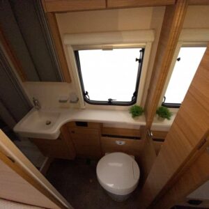 Caravane Dethleffs Camper 650 – Image 9