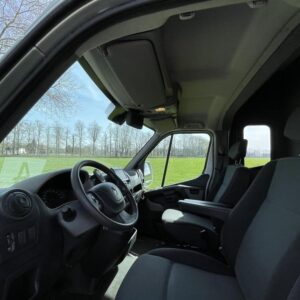 Camion 2 chevaux Renault Master 150 D – Image 10