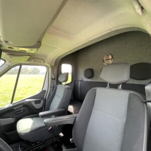 Camion 2 chevaux Renault Master 150 D – Image 6