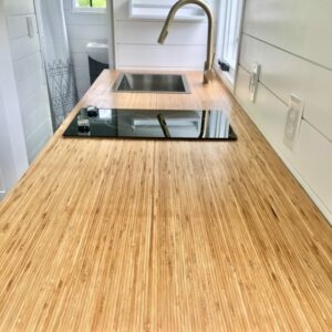 Tiny House sur une remorque 1 lit - 1 salle de bain – Image 10