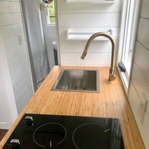 Tiny House sur une remorque 1 lit - 1 salle de bain – Image 9