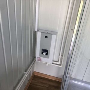 Conteneur sanitaire -WC + douche + réservoir – Image 11