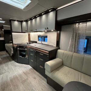 Caravane Polar 680 BSA BLACKLINE – Image 24