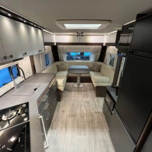 Caravane Polar 680 BSA BLACKLINE – Image 26