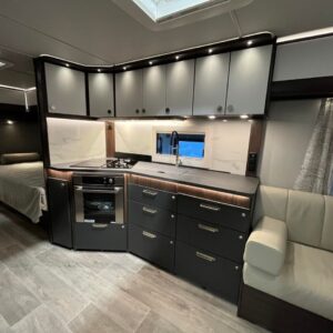 Caravane Polar 680 BSA BLACKLINE – Image 22