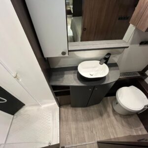 Caravane Polar 680 BSA BLACKLINE – Image 17