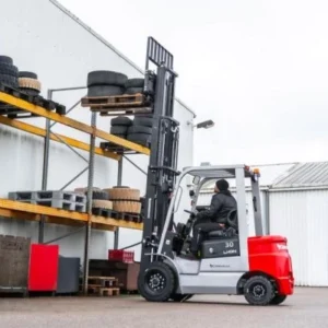 Chariot élévateur électrique EFX  jusqu'à 3000 kg – Image 4