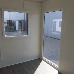 Maison d'été sans autorisation 17m2 avec salle de bain et cuisine – Image 6