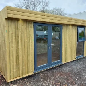 Bureau à domicile / Salle de sport - conversion de conteneur d'expédition – Image 9