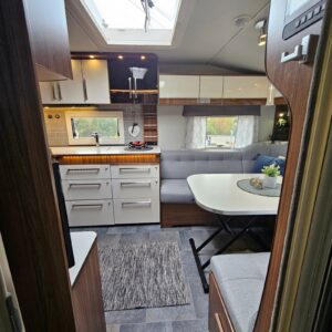 Caravane Customized Polar 730 – Image 16