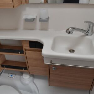 Caravane Dethleffs Camper 460 EL – Image 19