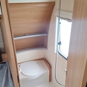 Caravane Knaus Südwind 450 FU – Image 15