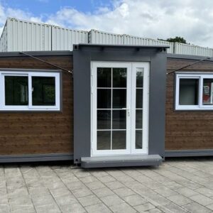 Conteneur Mobile - Tiny House avec Deux Chambres et Cuisine – Image 1