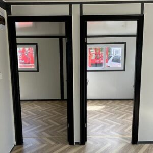 Conteneur Mobile - Tiny House avec Deux Chambres et Cuisine – Image 8