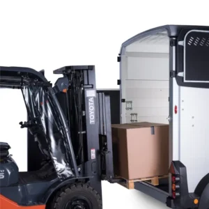 Van chevaux Ifor Williams HBX 511 avec sellerie – Image 5