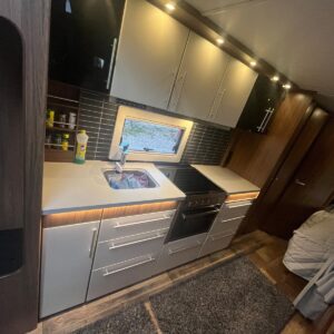 Caravane Polar 680 CTX-BK – Image 3