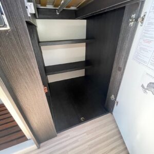 Camping-Car Benimar 263 – Image 14