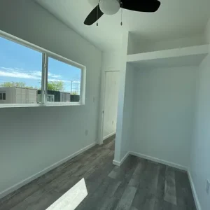 Maison conteneur de 40” Modèle “EPINA”Bleu – Image 11