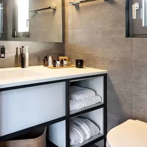 Studio conteneur 40' aménagé habitable – Image 3