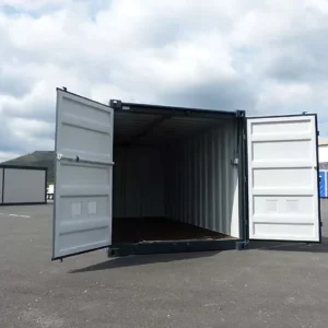 Conteneur 15 pied avec installation électrique,grilles d’aération et verrou clef – Image 6