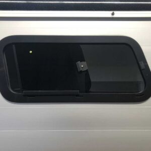 Remorque Van Chevaux Böckmann Portax silver + black avec sellerie – Image 22