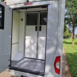 Camion 2 Chevaux Renault Master 165 Ch – Image 5