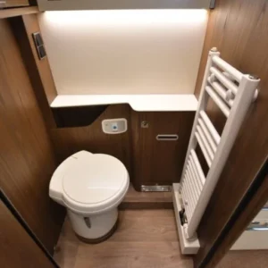 Camping Car Hymer MasterLine 890 – Image 23