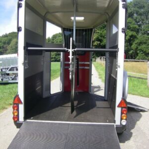 Van 2 places Ifor Williams HBX 506 – Image 10