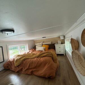 Tiny House lumineuse 35m² et aérée sur roues avec 2 chambres - 1 salle de bain – Image 5