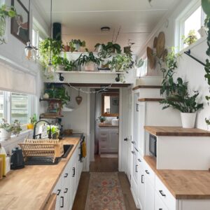 Tiny House lumineuse 35m² et aérée sur roues avec 2 chambres - 1 salle de bain – Image 8