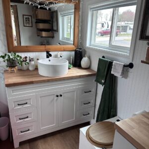 Tiny House lumineuse 35m² et aérée sur roues avec 2 chambres - 1 salle de bain – Image 4