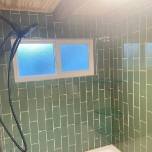 Tiny House lumineuse 35m² et aérée sur roues avec 2 chambres - 1 salle de bain – Image 3