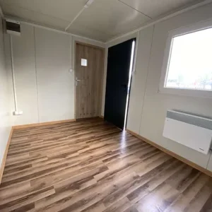 Conteneur bureau 5 x 2,40 m sanitaire – Image 5